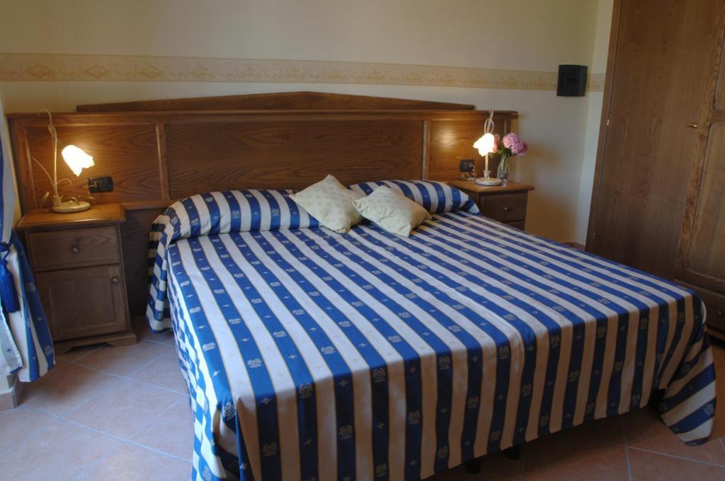 Agriturismo Masseria Feudo Capaccio Esterno foto